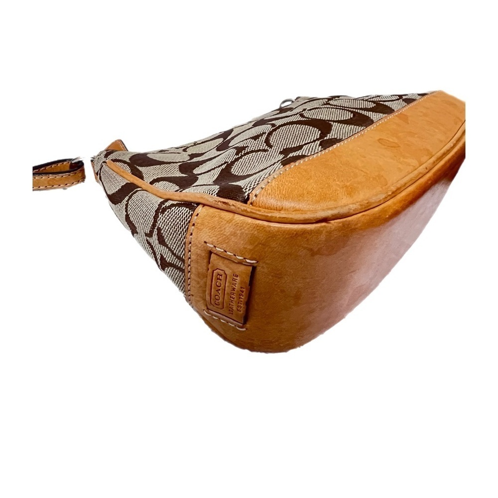 Vintage Y2K Coach Leatherware Tan
Signature Canvas Demi Shoulder Bag 6094 - Picture 4 of 9
